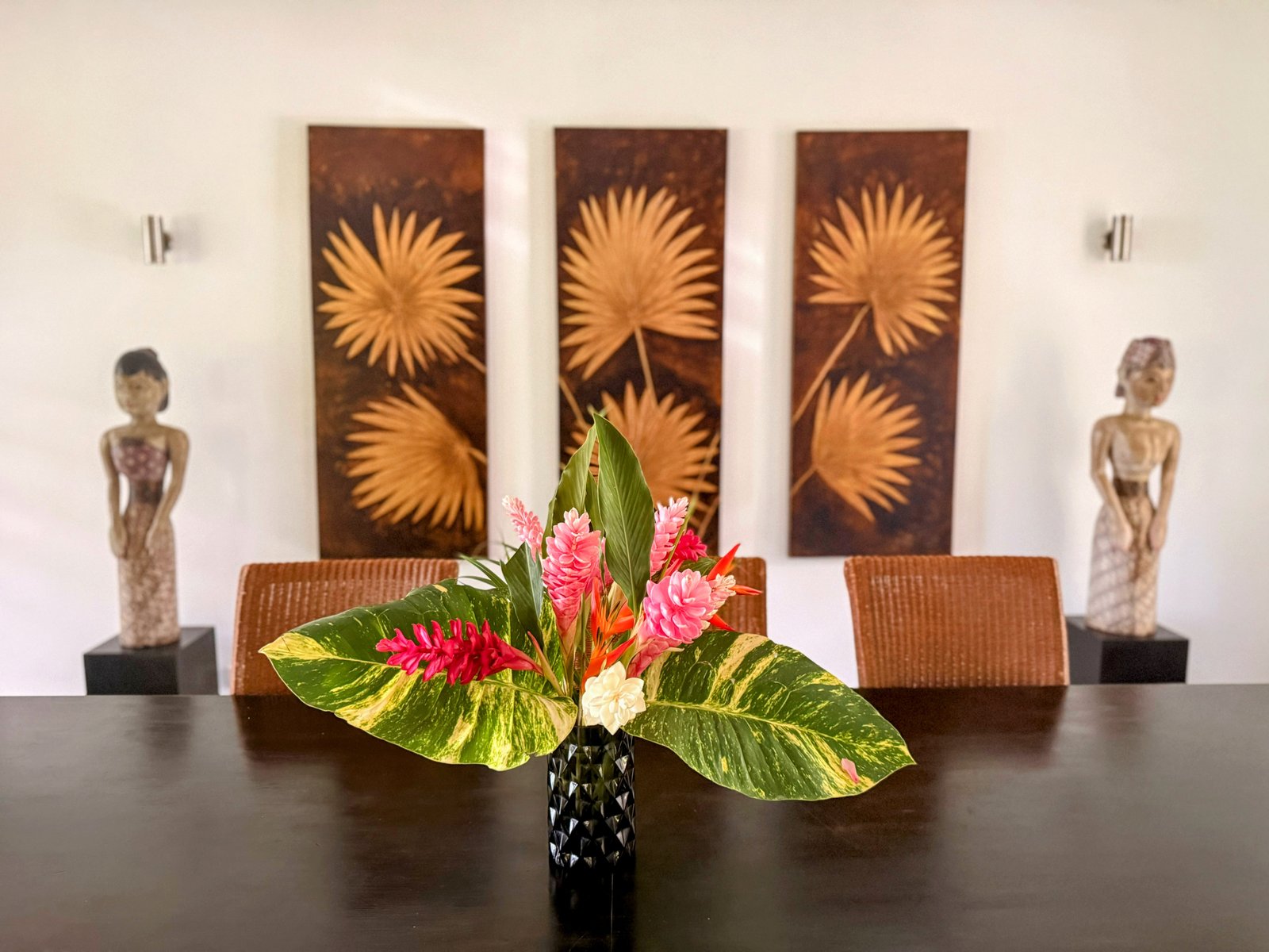 Santo Saffire Photo 1